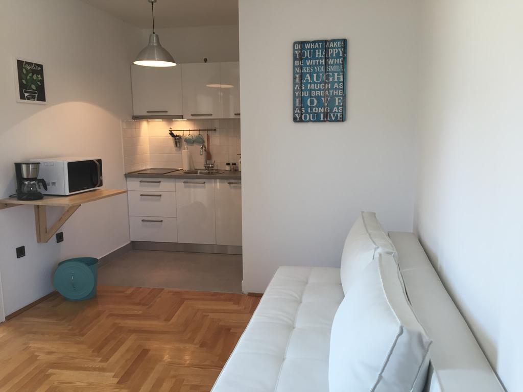 Apartments Papalinna By Moro Malinska Oda fotoğraf