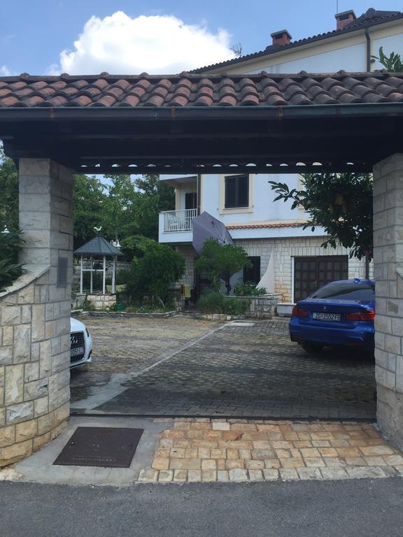Apartments Papalinna By Moro Malinska Dış mekan fotoğraf